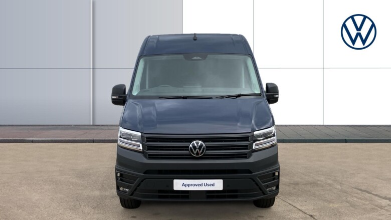 Volkswagen Crafter Cr35 Mwb Diesel 4Motion 2.0 TDI 177PS Commerce Plus Low Roof Van Auto